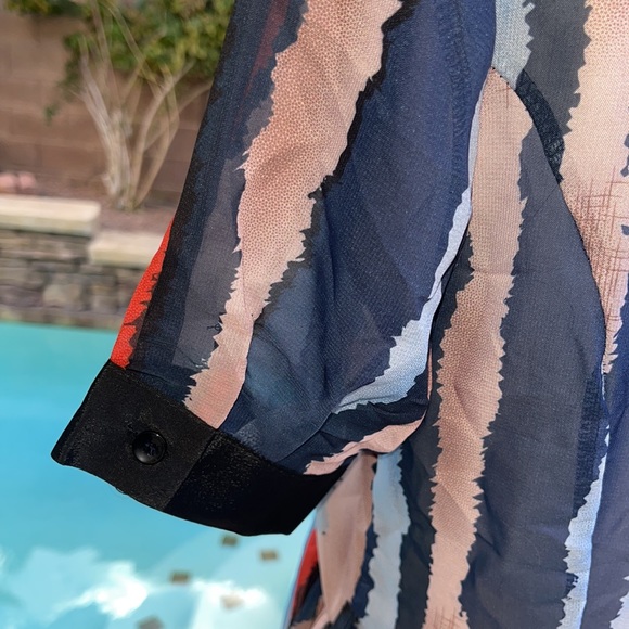 NWT Beautiful Chiffon Women’s Dress - Picture 5 of 6